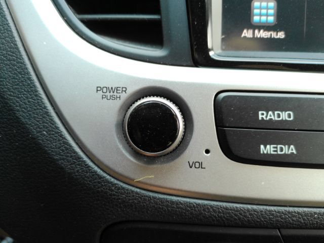 Used 2022 Hyundai Accent SEL FWD image 37
