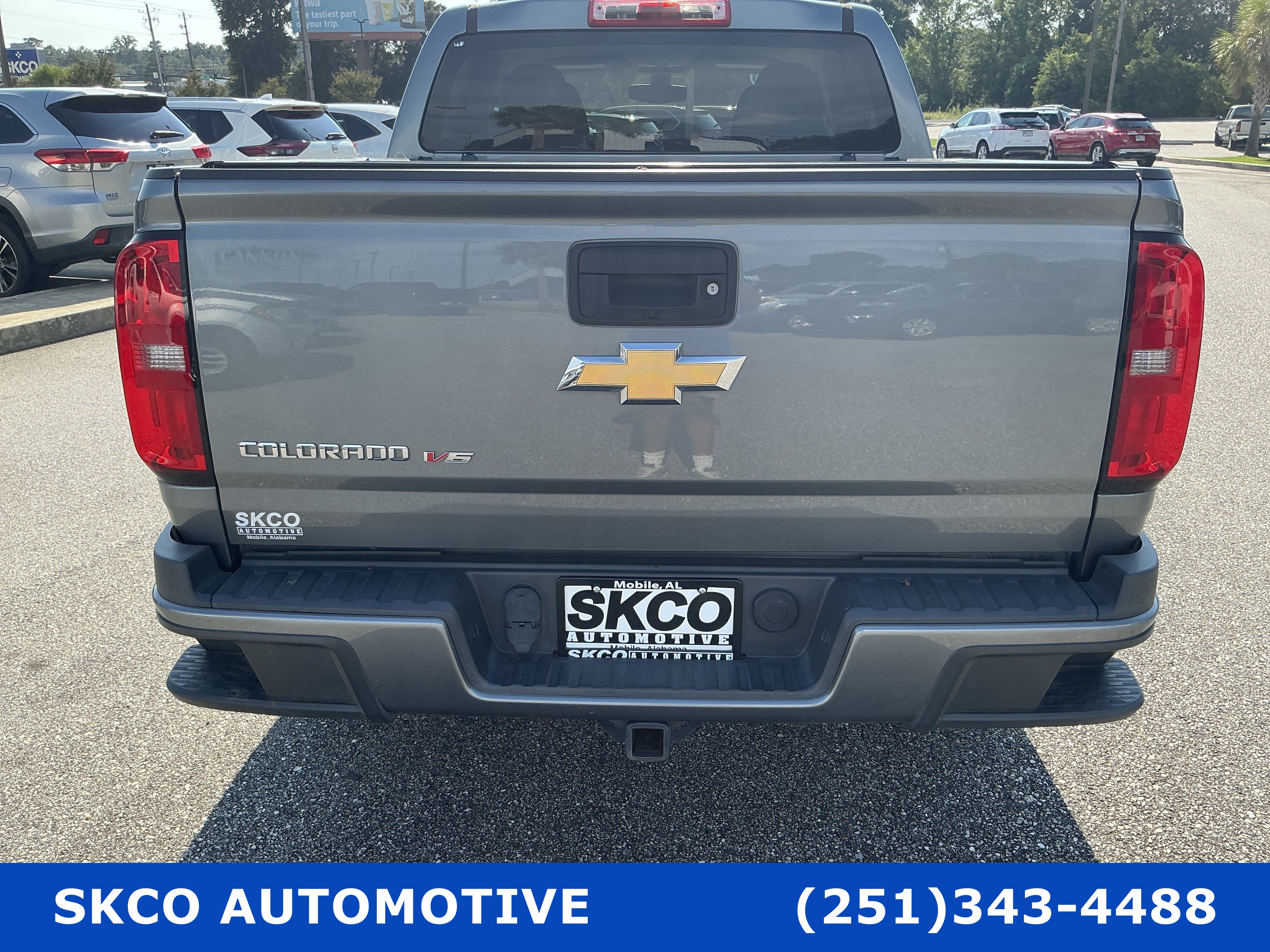 Used 2020 Chevrolet Colorado W/T w/ WT Convenience Package RWD image 4