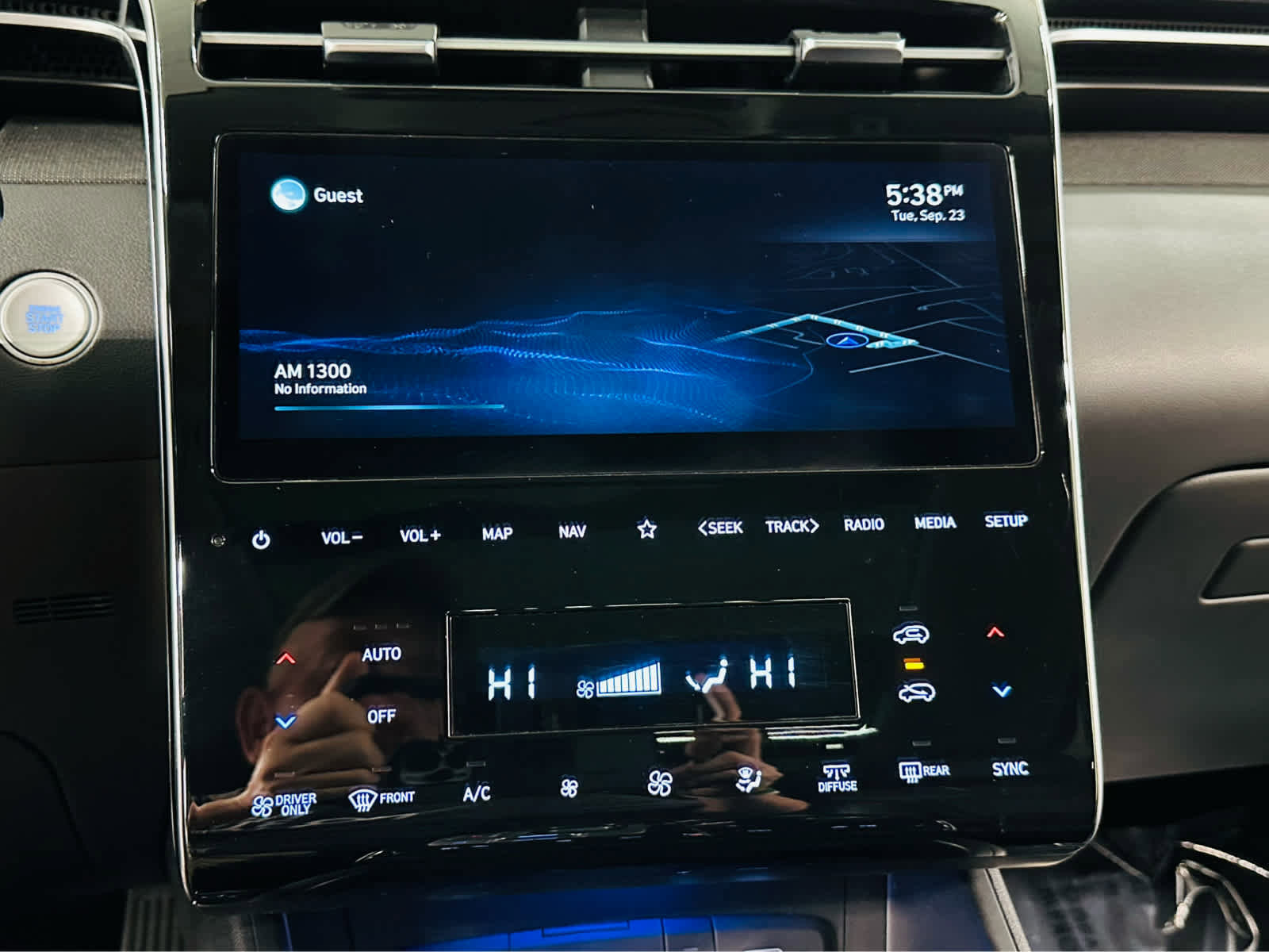 Used 2022 Hyundai Tucson Limited image 9