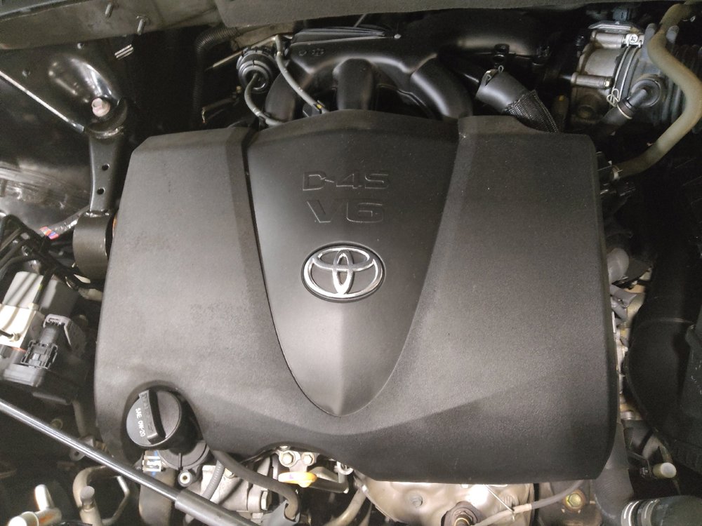 Used 2019 Toyota Highlander Plus image 30