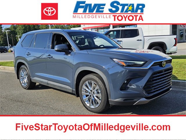 Used 2024 Toyota Grand Highlander Platinum image 1
