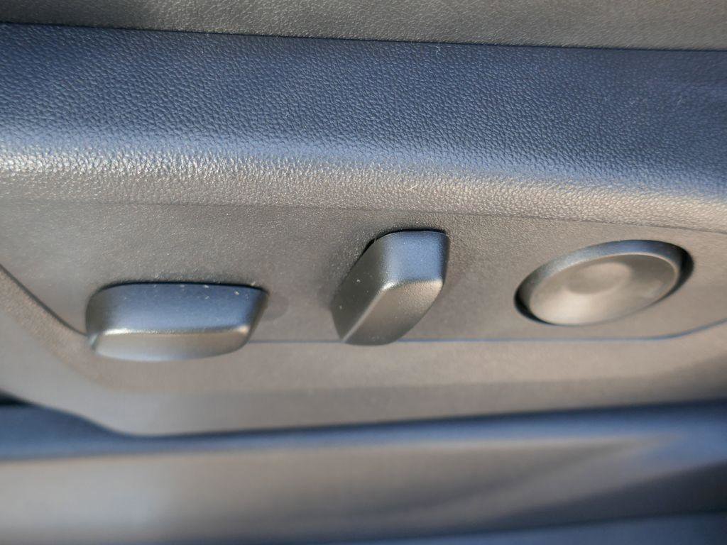 New 2026 Chevrolet Silverado 1500 LT Trail Boss AWD/4WD image 19