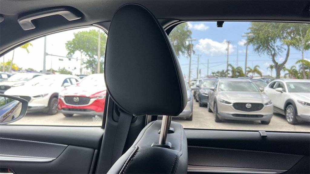 New 2025 MAZDA CX-90 3.3 Turbo w/ Premium Plus Pkg image 17