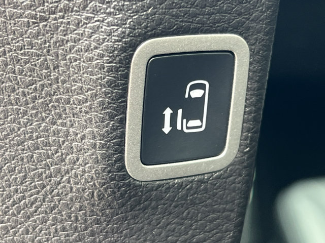 New 2027 Chrysler Pacifica Select AWD/4WD image 31