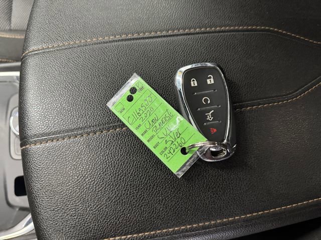 Used 2020 Chevrolet Traverse LT image 26