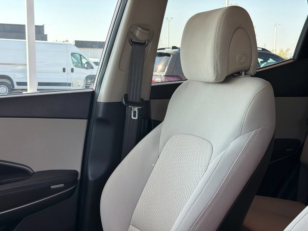 Used 2017 Hyundai Santa Fe Sport AWD/4WD image 14