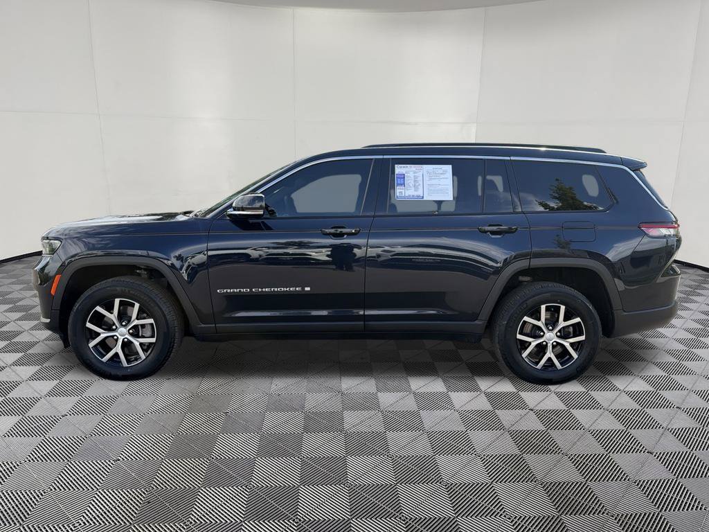 Used 2024 Jeep Grand Cherokee L Limited w/ Trailer Tow Package AWD/4WD image 4