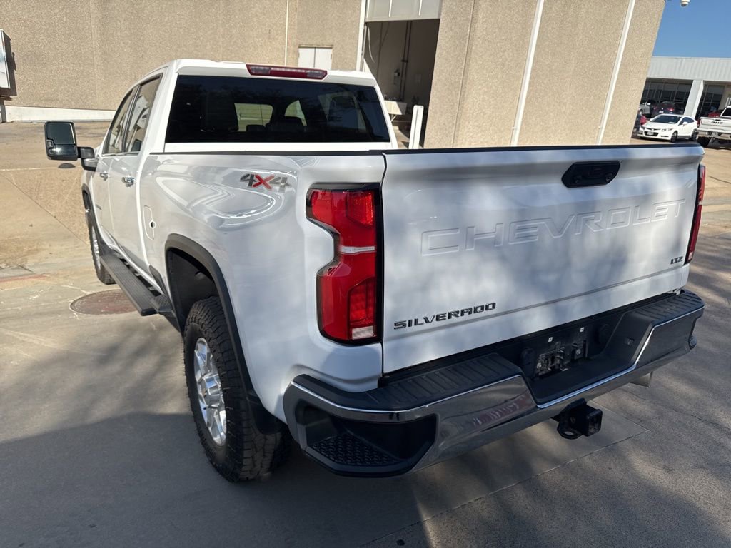 Used 2024 Chevrolet Silverado 2500 LTZ image 5