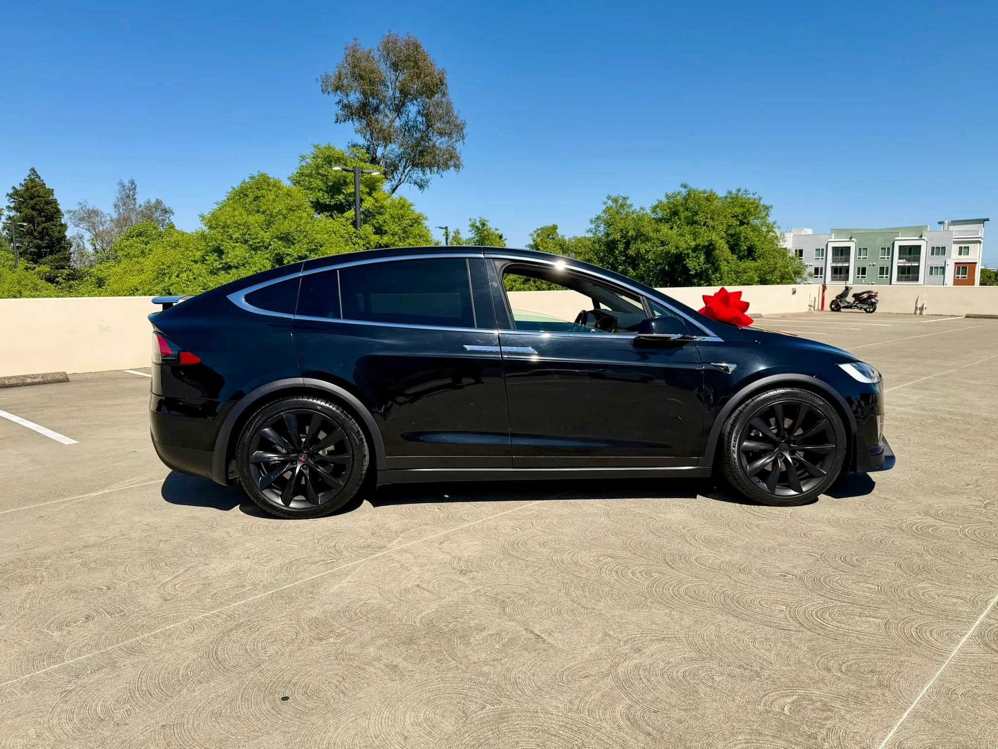 Used 2019 Tesla Model X 100D AWD/4WD image 38