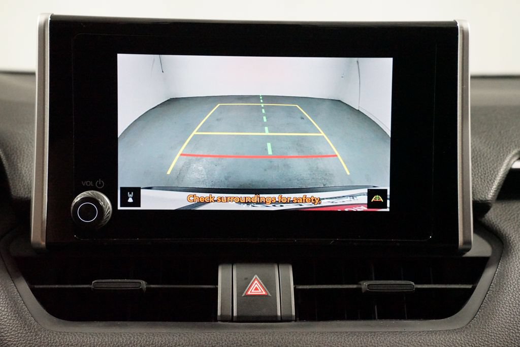 Certified 2023 Toyota RAV4 LE AWD/4WD image 19
