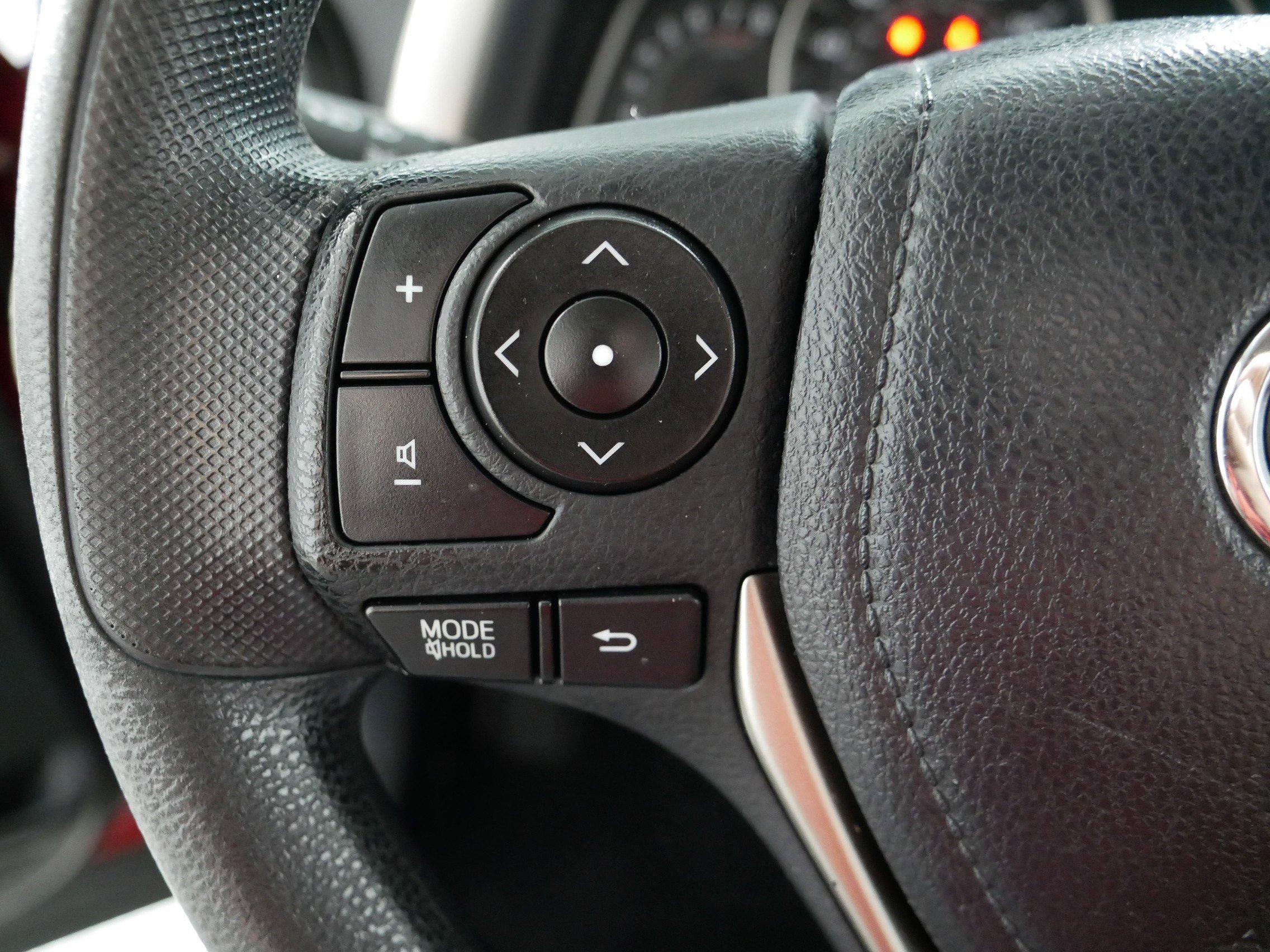 Used 2013 Toyota RAV4 LE AWD/4WD image 27