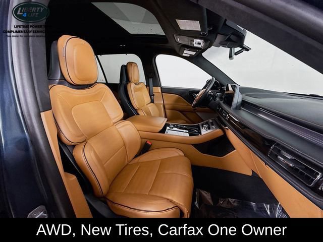 Used 2023 Lincoln Aviator Black Label w/ Dynamic Handling Package image 31