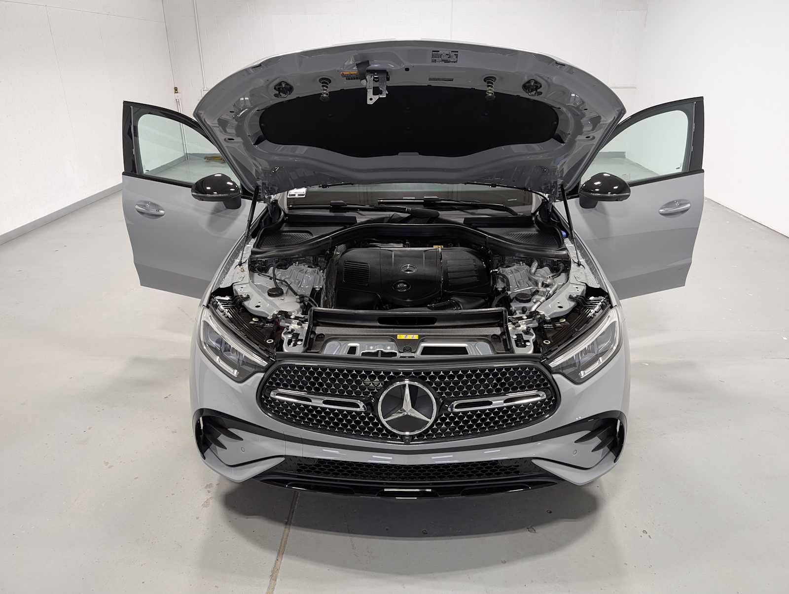 New 2026 Mercedes-Benz GLC 300 GLC 300 image 11