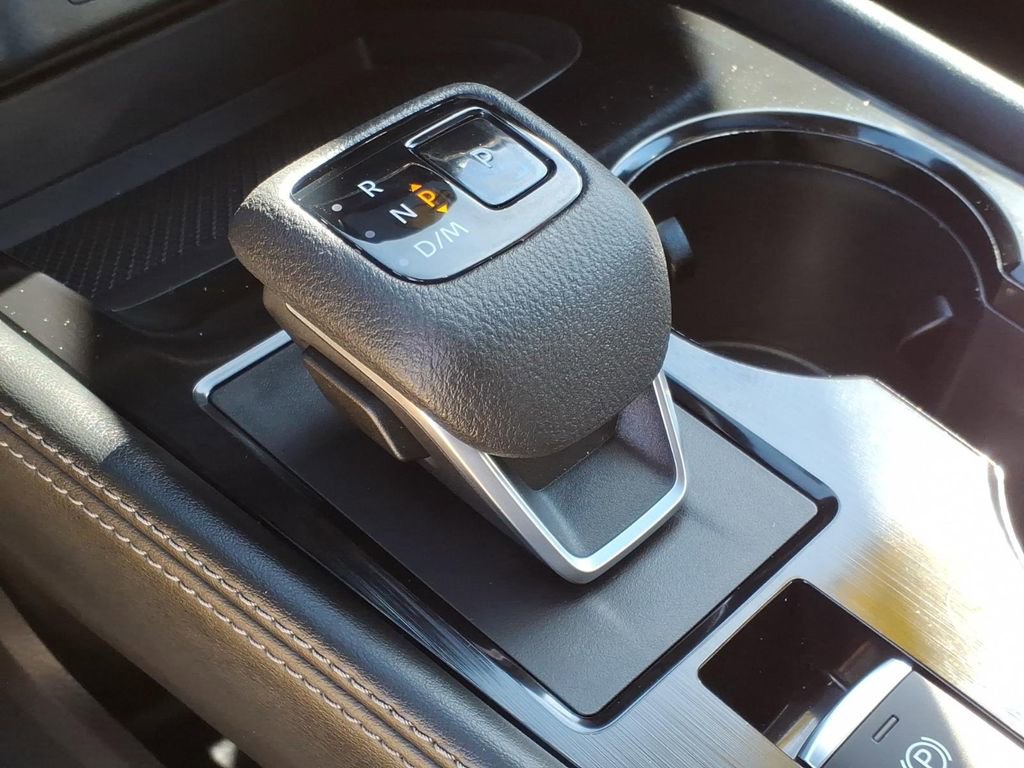 Certified 2023 Nissan Rogue SL w/ SL Premium Package image 20