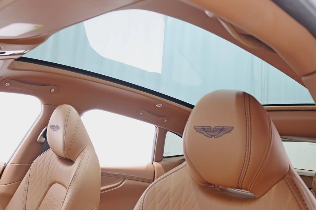 Used 2023 Aston Martin DBX 707 AWD/4WD image 39