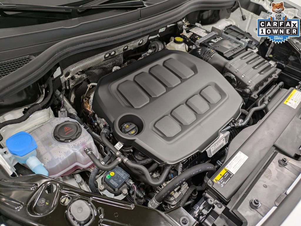 Used 2025 Volkswagen Tiguan S image 31