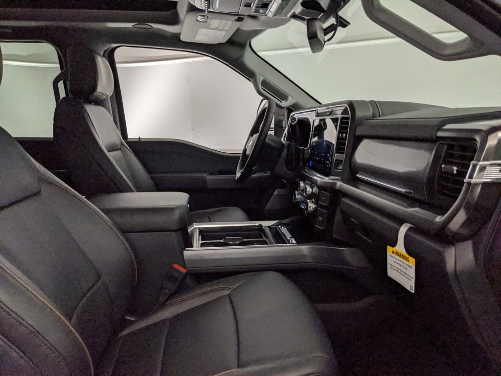 New 2025 Ford F250 Lariat w/ Lariat Ultimate Package image 26