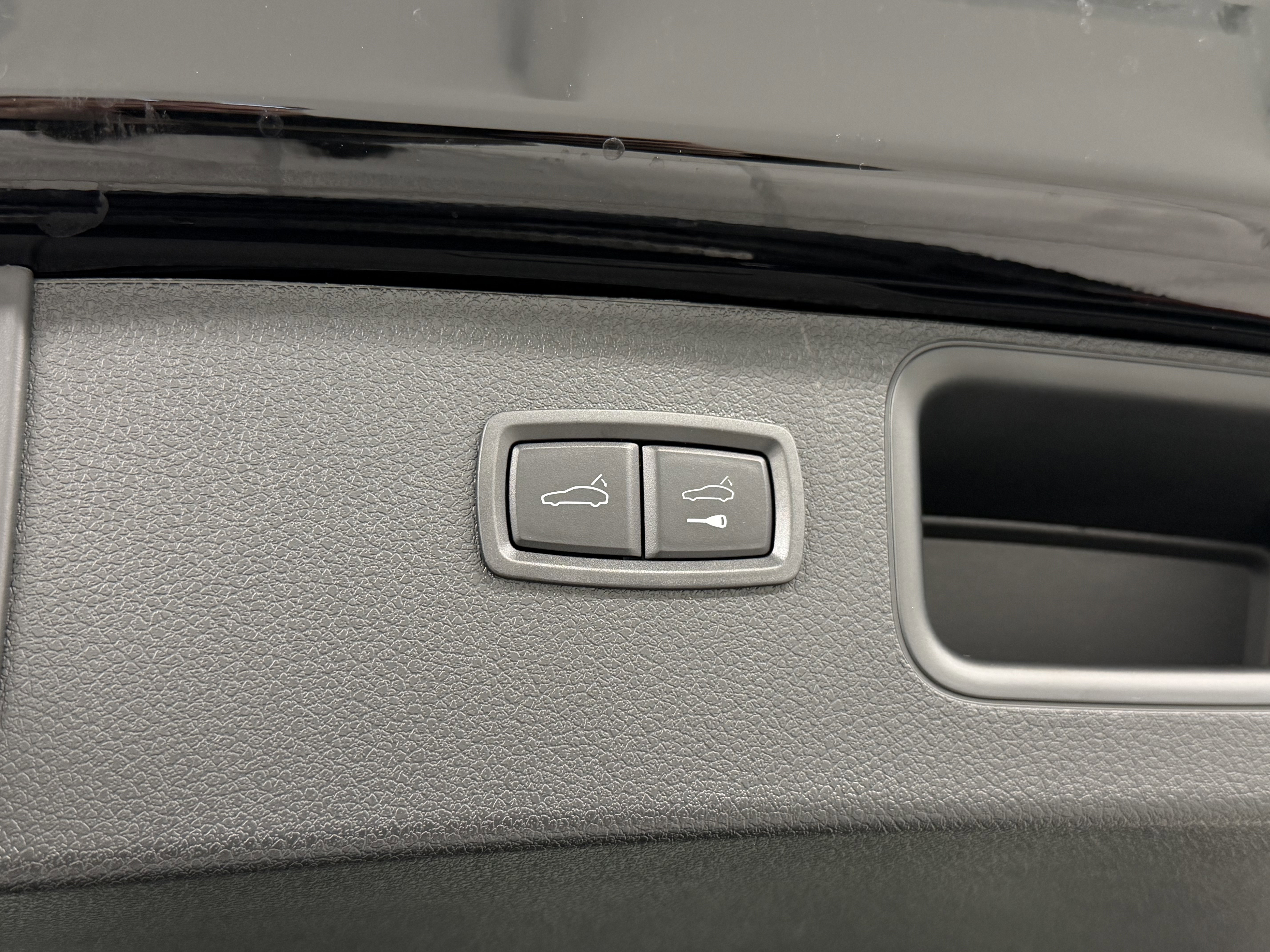 New 2026 Porsche Macan image 59