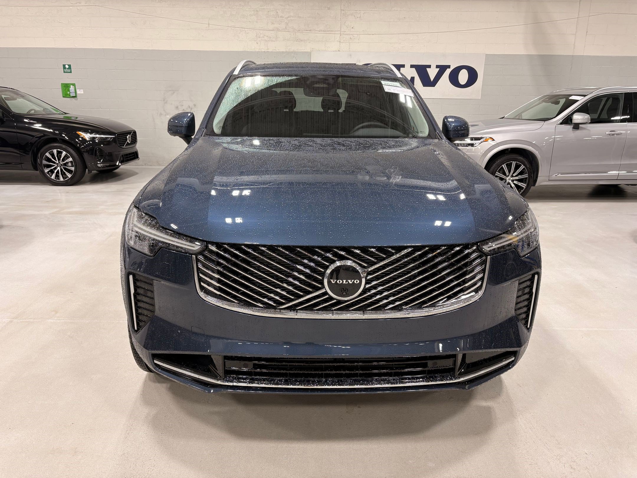 New 2026 Volvo XC90 T8 Plus image 6