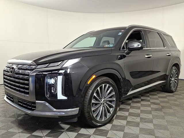 Used 2023 Hyundai Palisade Calligraphy w/ Cargo Package image 6