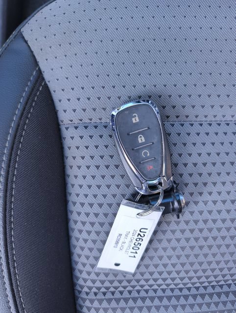 Used 2024 Chevrolet Trax LT w/ Driver Confidence Package FWD image 26
