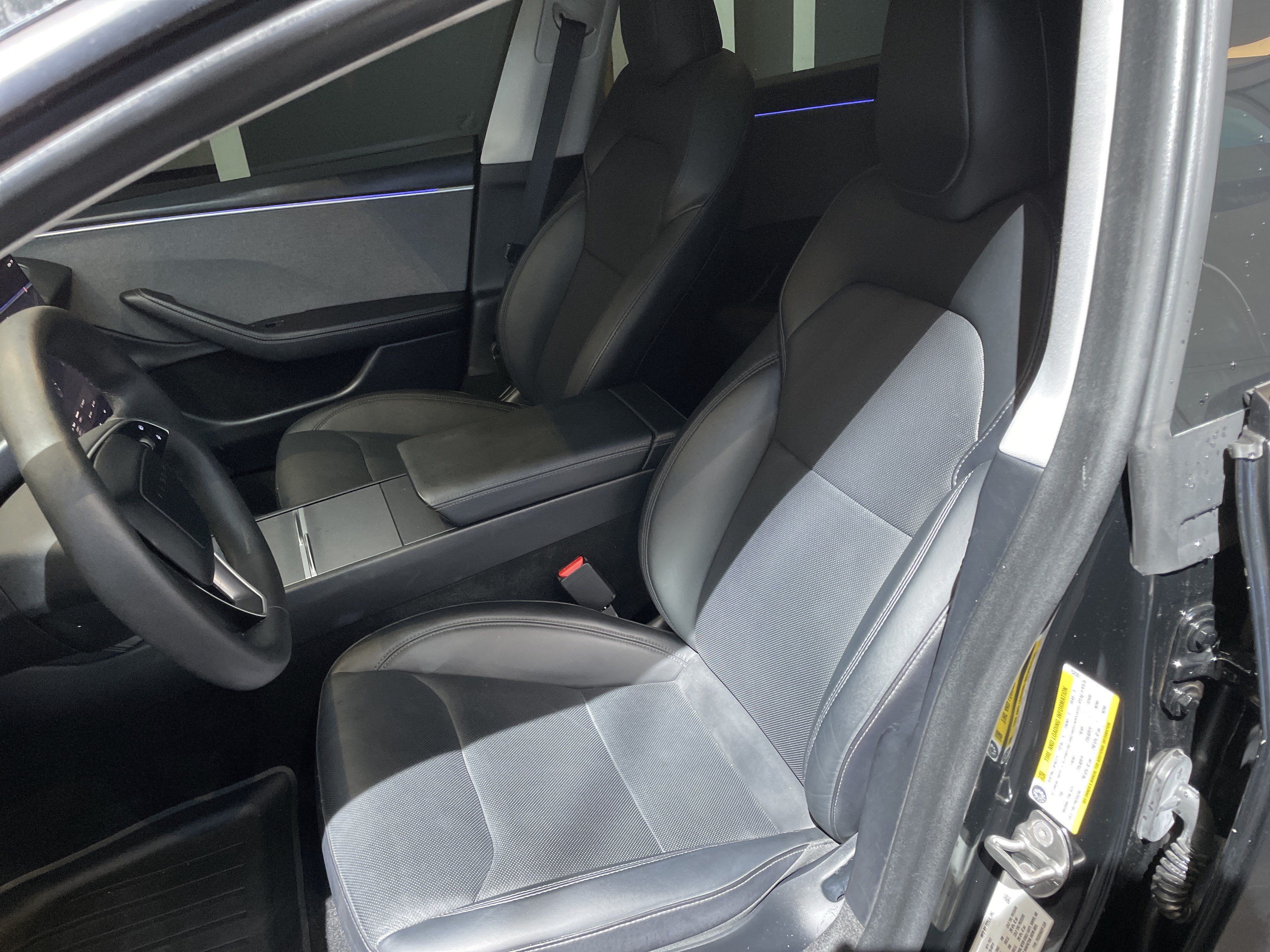 Used 2024 Tesla Model 3 RWD image 17