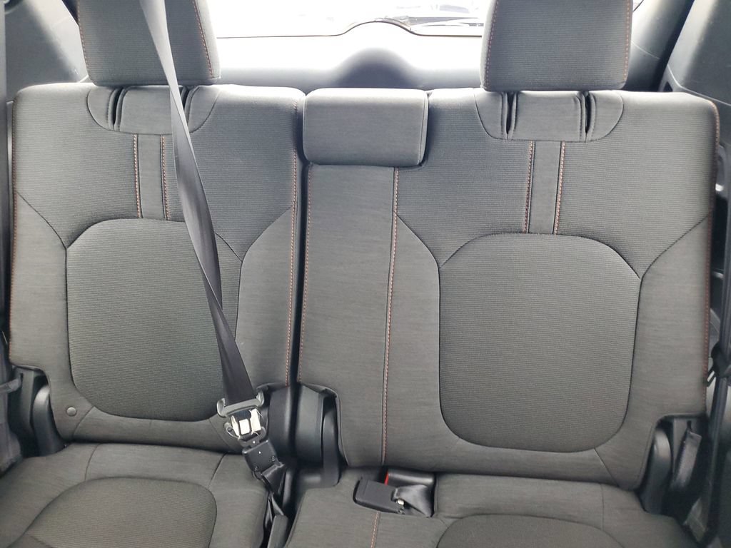Used 2023 Honda Pilot Sport image 23