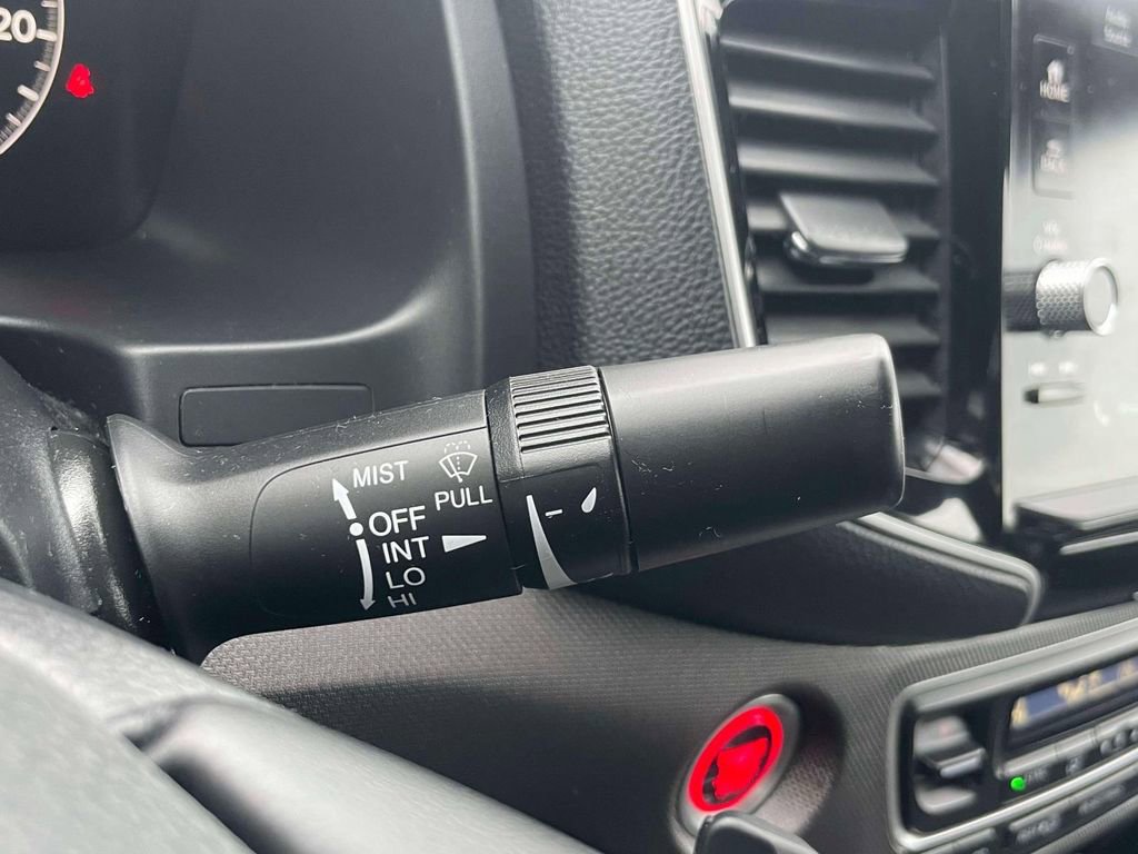 Used 2024 Honda Ridgeline Sport image 25