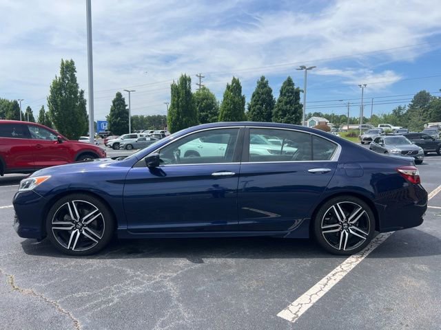 Used 2016 Honda Accord Sport image 9
