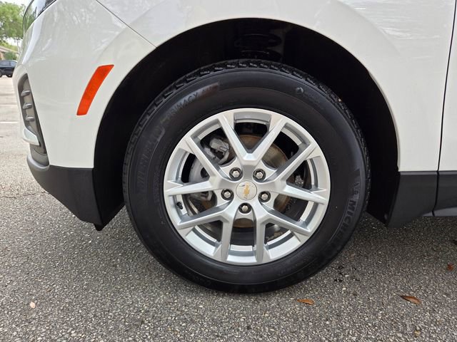 Certified 2024 Chevrolet Equinox LS w/ LS Convenience Package FWD image 11