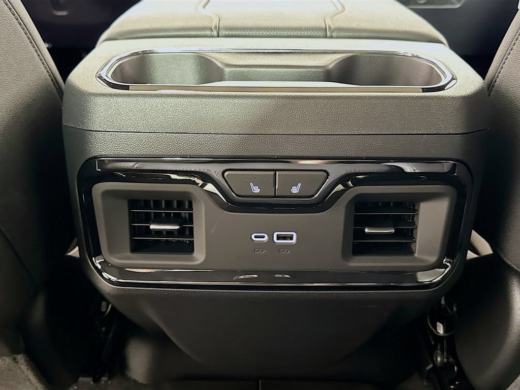 New 2026 GMC Sierra 2500 AT4 w/ AT4 Premium Plus Package AWD/4WD image 14