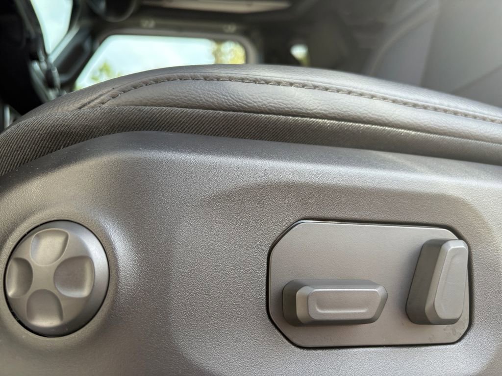 New 2026 Jeep Wrangler Sahara image 14