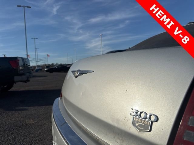 Used 2006 Chrysler 300 C image 2