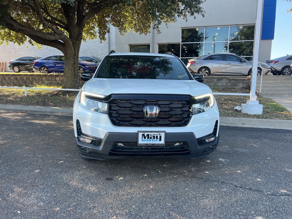 Used 2022 Honda Passport Elite image 2