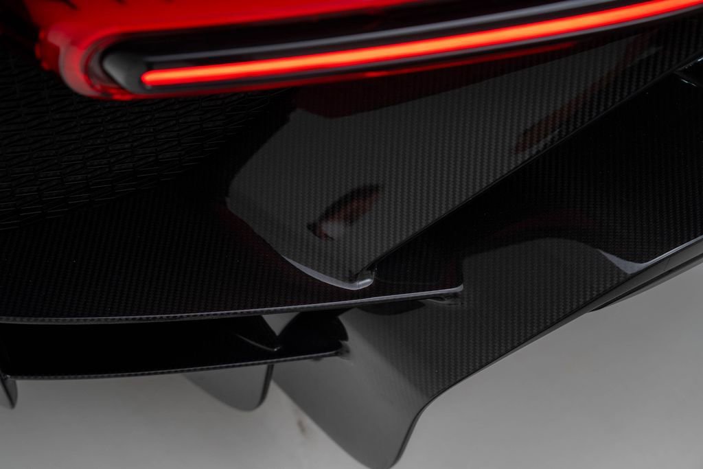 Used 2022 Bugatti Chiron Pur Sport image 72