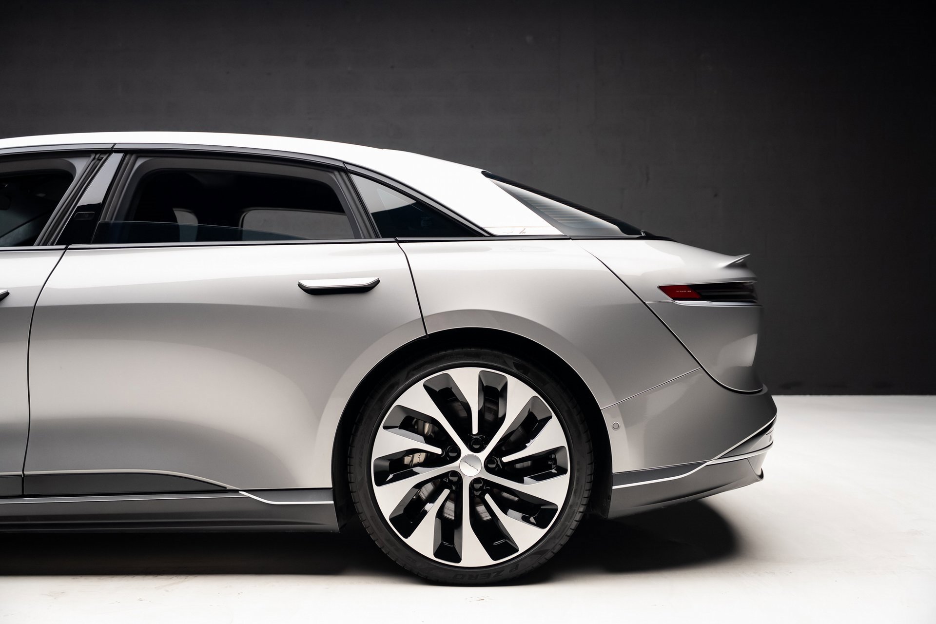 Used 2022 Lucid Air Grand Touring image 20