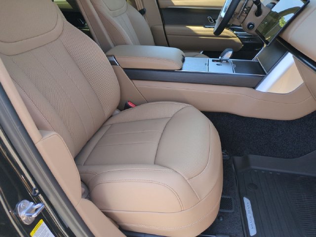 New 2026 Land Rover Range Rover SE AWD/4WD image 18