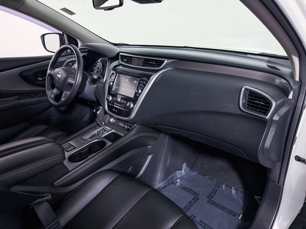 Certified 2022 Nissan Murano SV w/ SV Midnight Edition Package AWD/4WD image 15