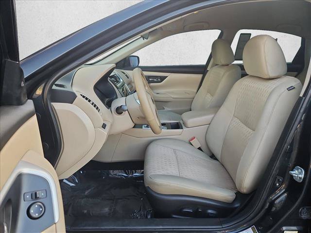 Used 2017 Nissan Altima 2.5 SV FWD image 16
