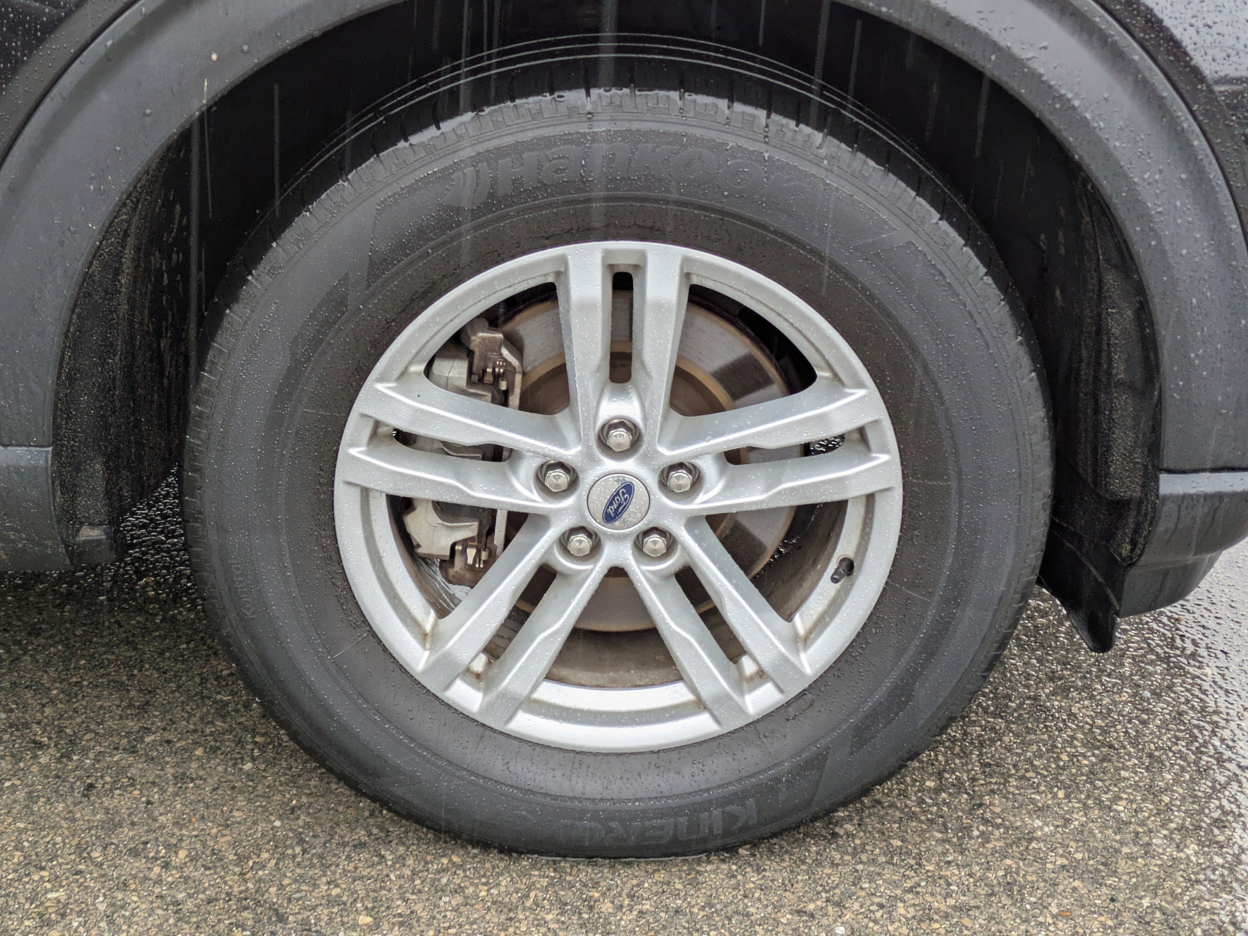 Used 2022 Ford Explorer XLT w/ Equipment Group 202A image 11