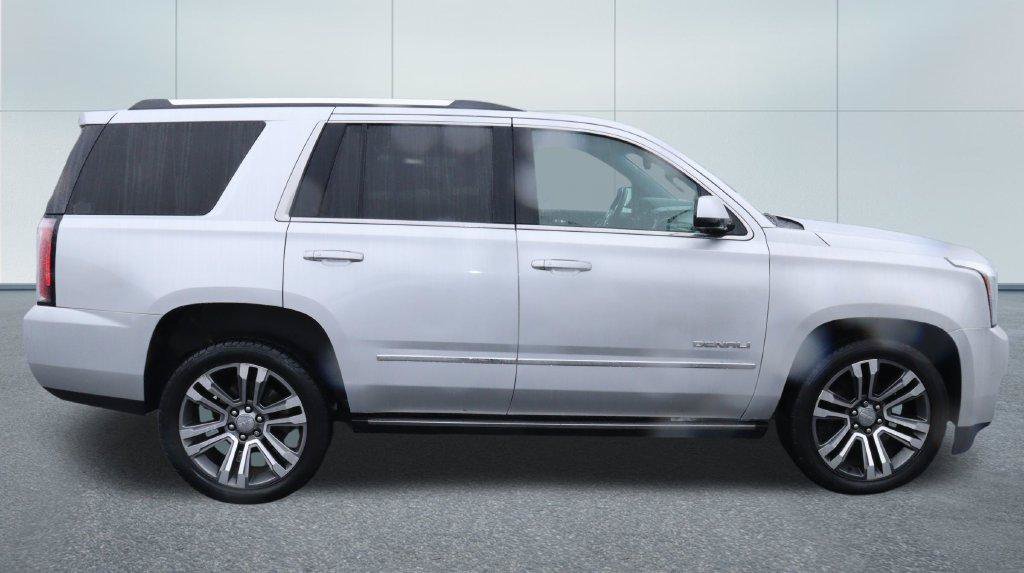Used 2018 GMC Yukon Denali w/ Denali Ultimate Package AWD/4WD image 9
