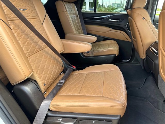 Used 2021 Cadillac Escalade Sport w/ Driver Assist Tech Package image 10