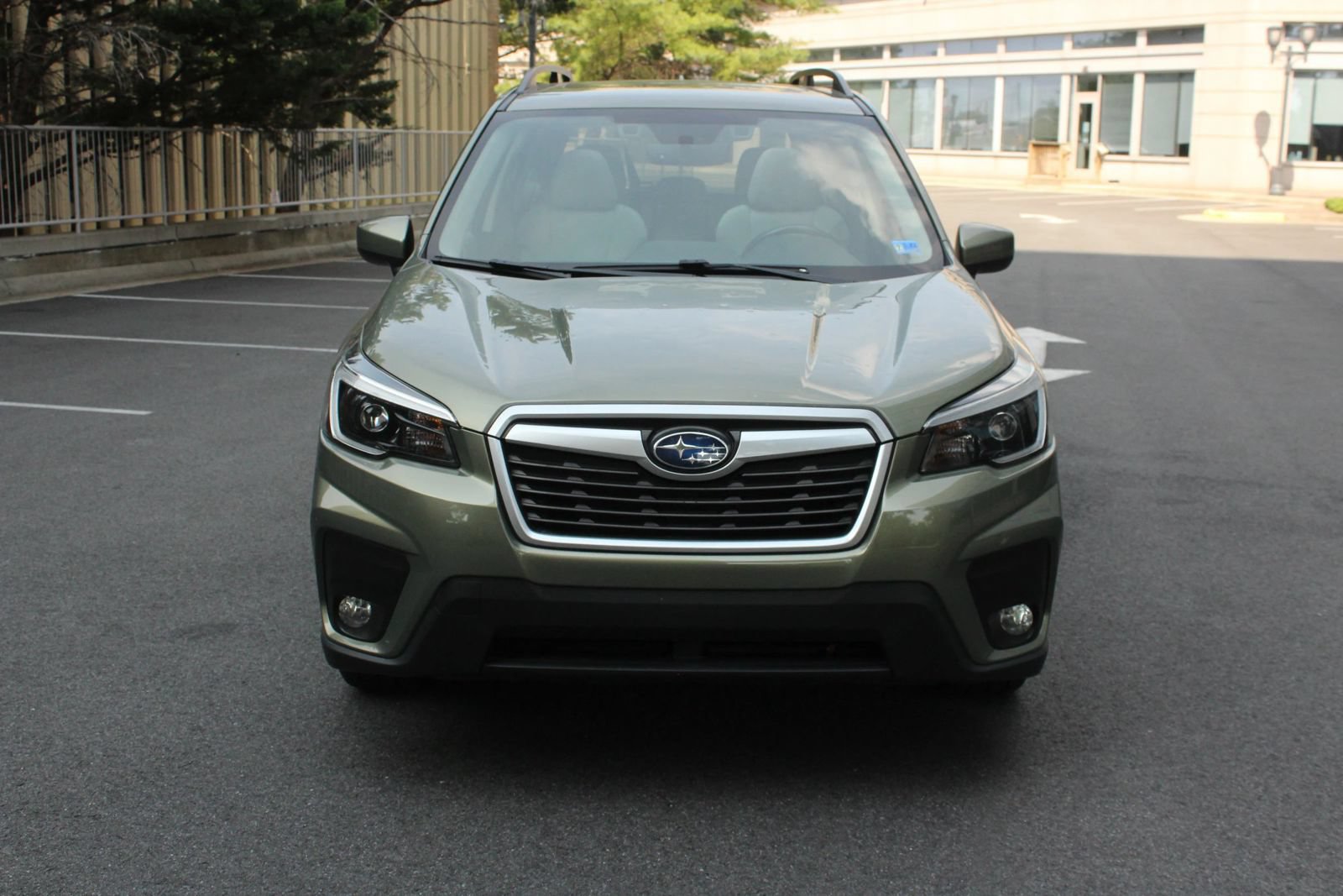 Used 2021 Subaru Forester Premium AWD/4WD image 3
