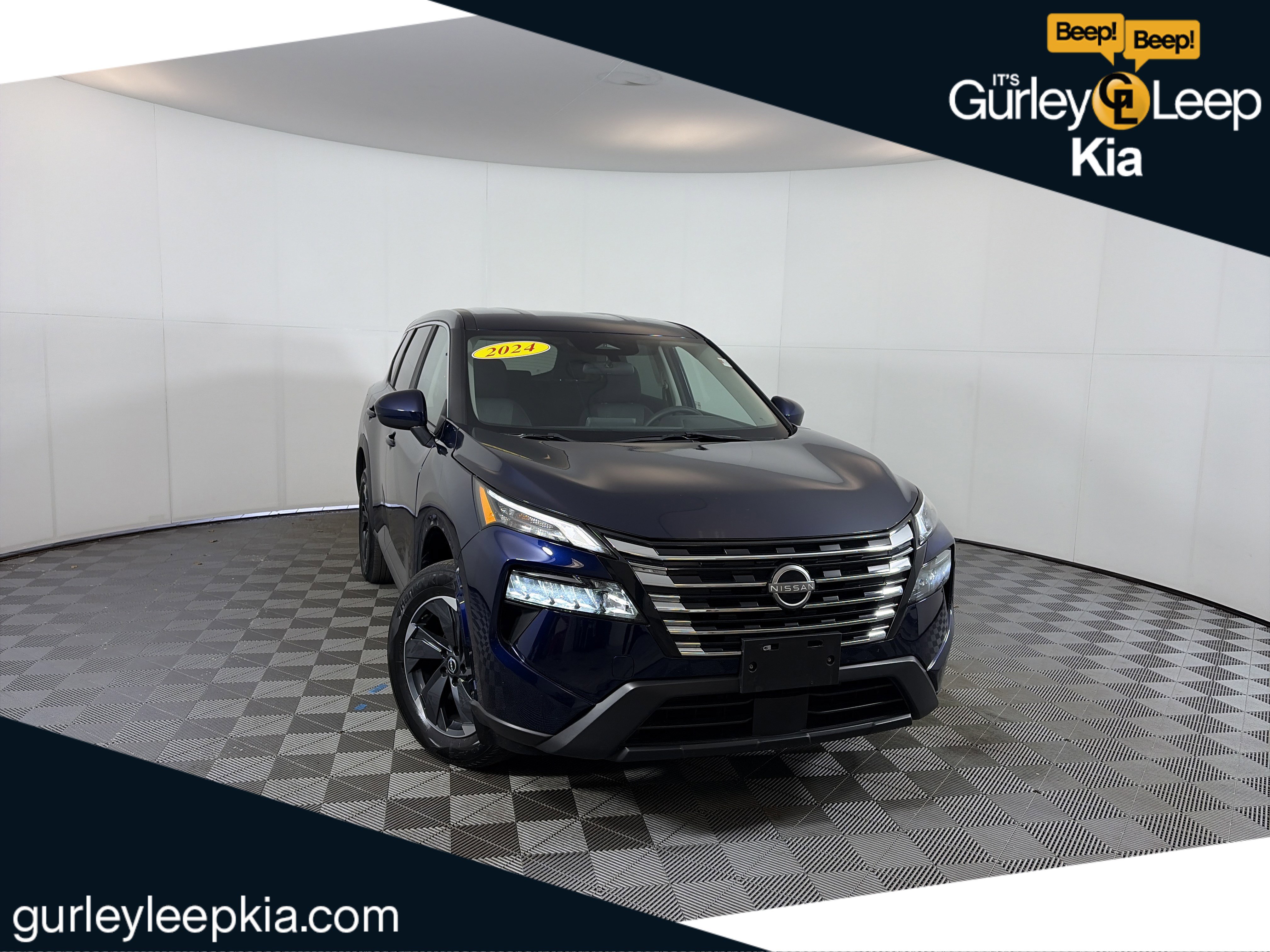 Used 2024 Nissan Rogue SV