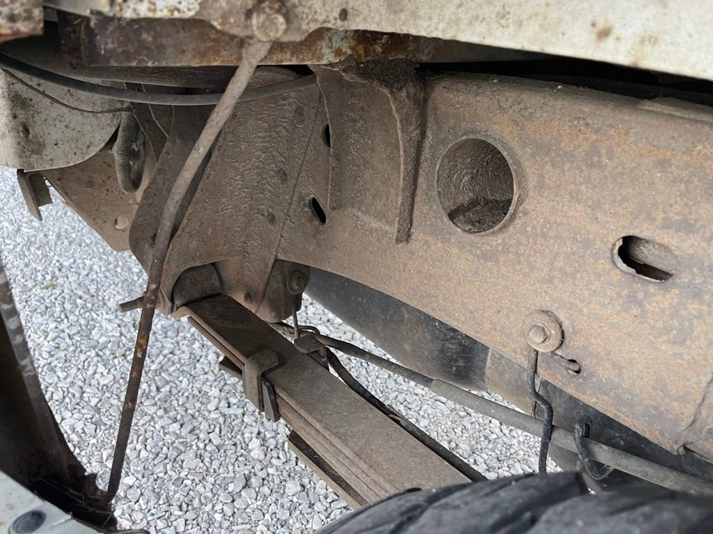 Used 2003 Chevrolet Silverado 2500 LS image 24