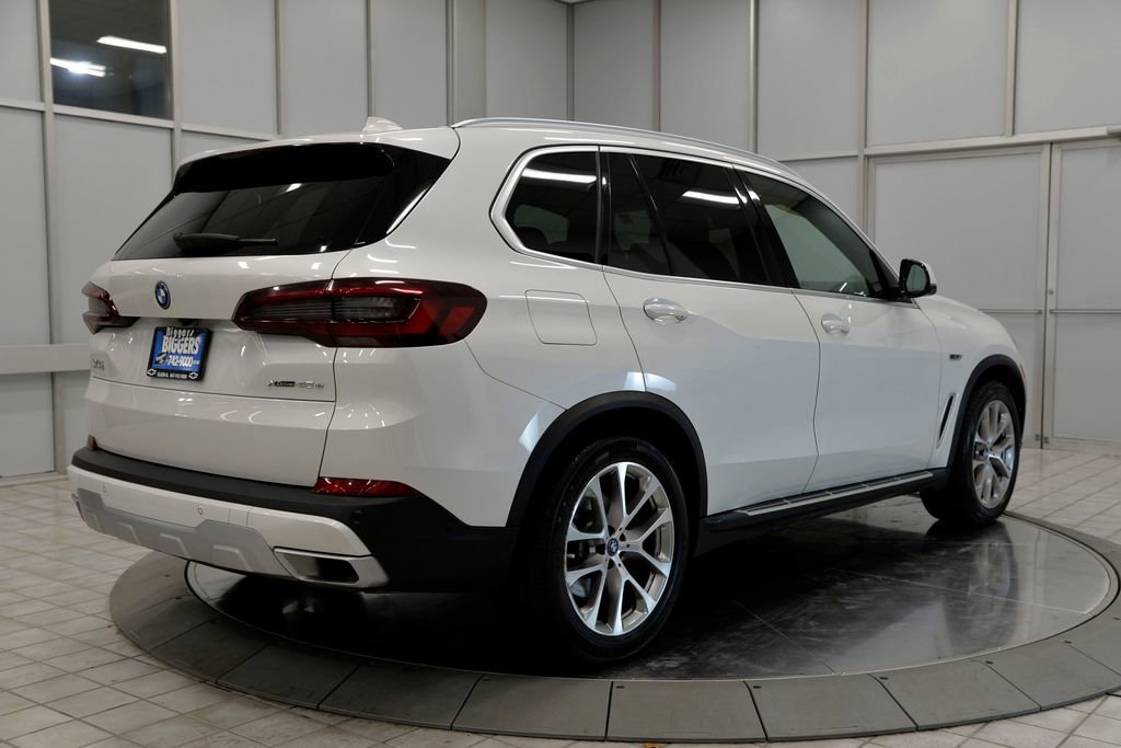 Used 2023 BMW X5 xDrive45e w/ Climate Comfort Package image 8