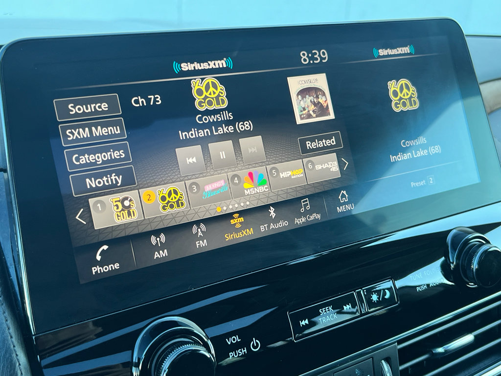 Used 2023 Nissan Armada SL image 25