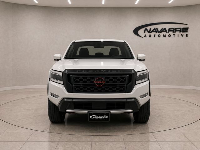 Used 2022 Nissan Frontier Pro-X RWD image 2