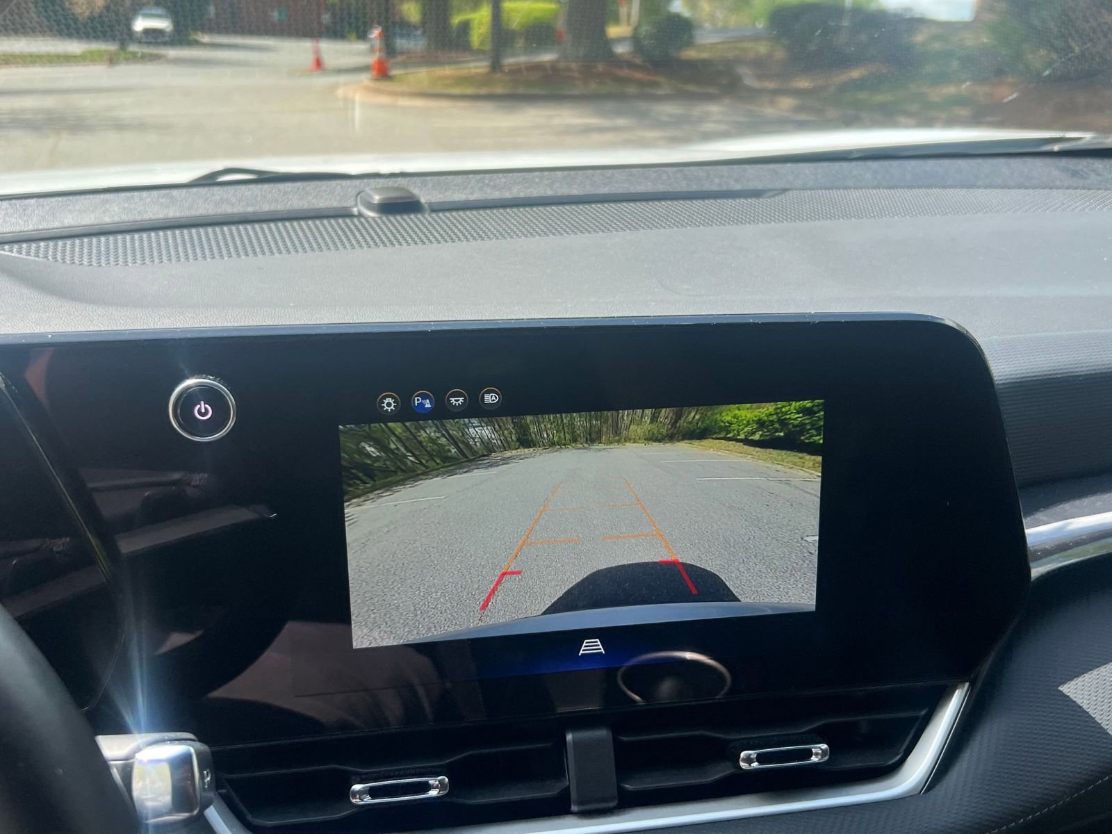 Used 2025 Chevrolet Equinox LT image 20