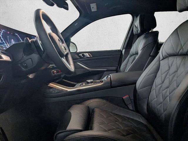 New 2026 BMW X7 xDrive40i w/ M Sport Package image 4